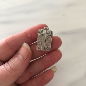 Silver gift pendant with angel inside